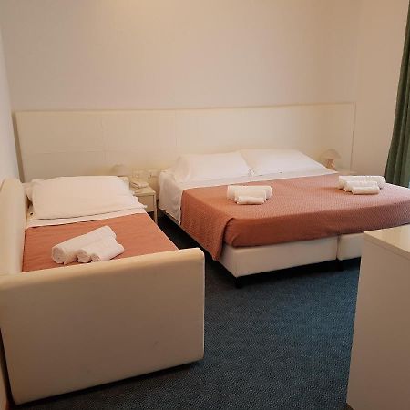 Hotel Sorriso Milano Marittima Eksteriør billede