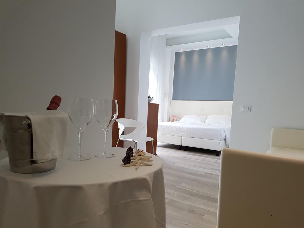 Hotel Sorriso Milano Marittima Eksteriør billede