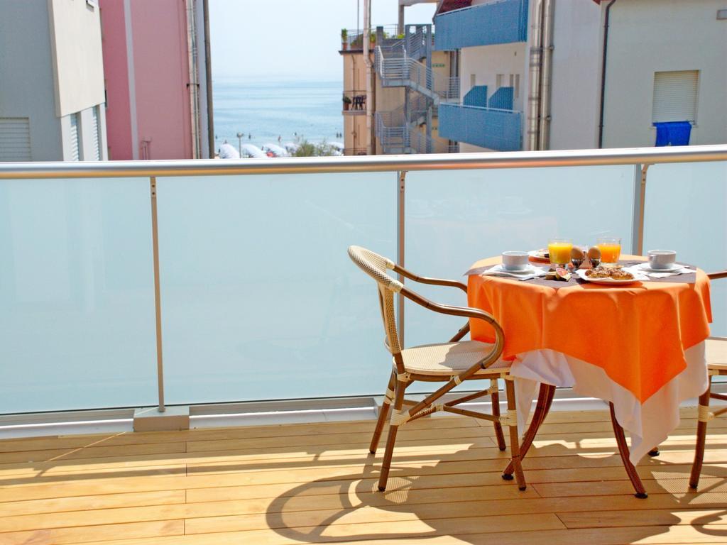 Hotel Sorriso Milano Marittima Eksteriør billede